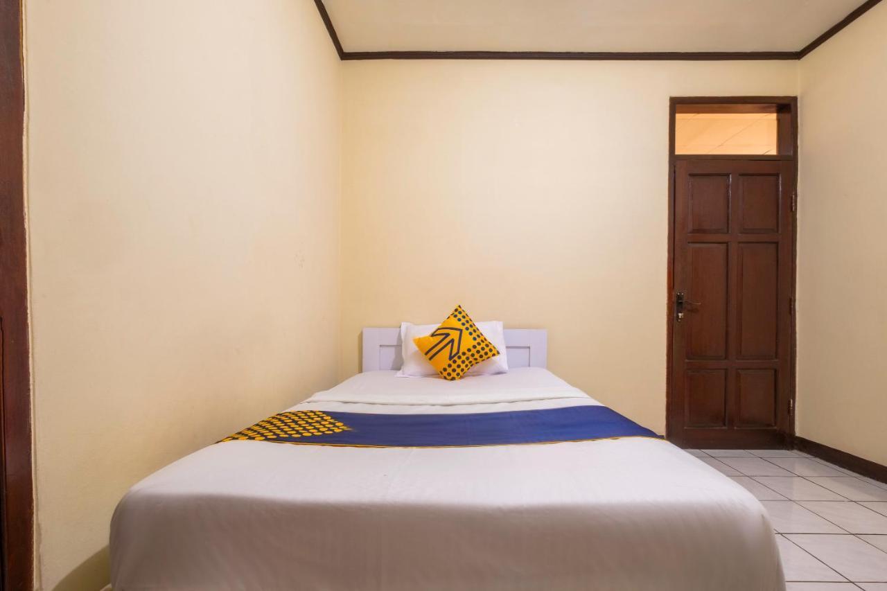 Super Oyo 2672 Bee M Syariah Hotel Bandung Exterior photo